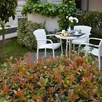 Vittoria فندق مبيت وإفطار 4*