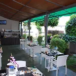 فندق مبيت وإفطار Vittoria 4*