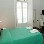 Vittoria 4* تروبيا