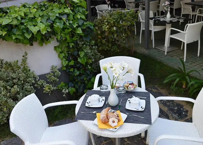 维多利亚特罗佩亚住宿加早餐别墅酒店 特罗佩阿